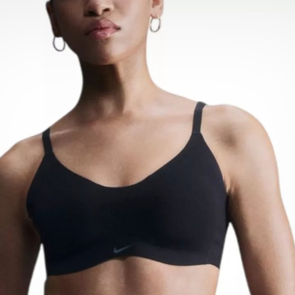 Nike Black Dri-Fit Alate Minimalist Light Support Padded Sports Bra - Size L